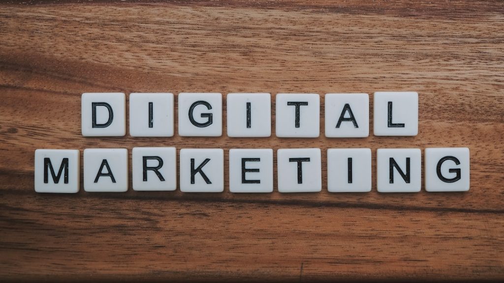 Photo Online Course Catalog